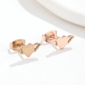 Elegantes pendientes de acero inoxidable en oro rosa con diseño de alas de corazón - Oro rosa