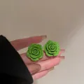 Orecchini a perno a forma di rosa verde erba con petali in resina per donna eleganti - Stile a Forma di Rosa (29#) / Verde