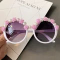 White round sunglasses with pink resin roses and pearls, stylish vacation eyewear - No. 22 (Pearl Pink Rose)