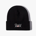 Classic black knitted beanie hat with Baseball MOM white embroidery and sports motif - One Size / Black