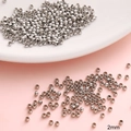 Polierte 2mm Silber Edelstahl Rundperlen Zwischenperlen für DIY Schmuckherstellung - 2mm (Loch 1mm) 20 Stk/Packung / Stahlfarbe