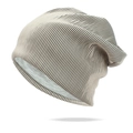 Detalle del gorro de punto de doble capa con rayas verticales y un forro interior suave - Talla única / Blanco Roto