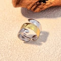 Minimalistischer breiter Ring aus zweifarbigem Edelstahl in Gold und Silber - Doppelschicht Verflochtene Welle - Zweifarbig
