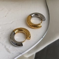 Orecchini a cerchio in acciaio al titanio lucido con design moderno bicolore oro e argento - Oro e Argento
