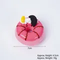 Donut artificiale in schiuma PU rosa con decoro limone per decorazione frigorifero - Rosso-Biscotto