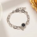 Bracciale a catena argento con numeri romani, ciondolo nero e zircone scintillante - Argento