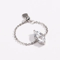 Detail of adjustable silver chain ring with two pear-cut cubic zirconia and heart charm - Adjustable Pull-out / White Zircon - White Gold Color