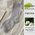 Calze a compressione morbida in seta grigio chiaro, tessuto sottile traspirante stile JK - Taglia unica / Grigio chiaro