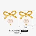 Goldene Schleifenohrringe aus Edelstahl mit weißen Perlenanhängern 2CM x 1,9CM Größe - Schleife mit einzelner Perle (ZN818)
