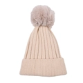 Detalle de gorro de punto beige para niños con pompón de piel sintética suave - Blanco Roto