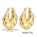 Golden chunky hoop earrings with wavy texture, 3cm diameter, 18K gold plated steel - Fan Shape Hollow (MS-012) / Gold