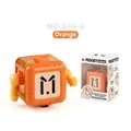 Robot antistress arancione di forma quadrata con giunti gialli e scatola - Robot Arancione (666-9)