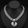 Collana cubana argento con pendente cuore infranto rosso e diamanti scintillanti - Con Catena Cubana da 18 pollici / Argento