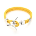 Dettaglio del bracciale in corda gialla con chiusura a forma di aereo in argento lucido - Corda Gialla Fibbia Argento