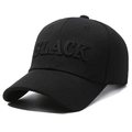 Casquette de baseball noire avec texte BLACK brodé en 3D sur un tissu résistant - Réglable / Noir avec broderie noire