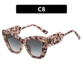 Chic cat-eye glasses frame with beige tortoiseshell pattern and gradient lenses, C8 variant - Floral Double Gray