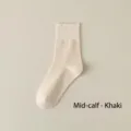 Dames puur katoen dunne middelhoge sokken in khaki, comfortabel en ademend voor dagelijks gebruik. - Crew sokken / Khaki