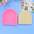 Moderne U-vormige siliconen mal voor DIY regenboogkaarsen of decoratieve gipsen trays - Roze geribbelde boog (1)