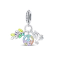 Dettaglio di ciondoli albero della vita e colomba della pace in argento con zirconi colorati - Ciondolo Pace Nel Mondo (PAC1338)