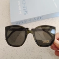 Kids trendy sunglasses with dark green transparent resin frame and UV400 grey lenses - Transparent Green