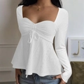Elegante witte blouse met lange mouwen van kant met borduursel en sweetheart halslijn - S / Wit