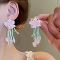 Detalle de pendientes de flores de cuentas hechos a mano con flecos verde menta - Flor Tejida a Mano Borla Verde Menta (2# Rosa-Verde)