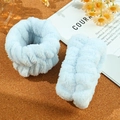 Soft light blue flannel wristbands for face washing to prevent water dripping - Light Blue Wristband 2-Piece Set (19#)