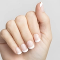 Uñas postizas cuadradas estilo francés en color nude y blanco para un look elegante - Estilo de Pegamento (FS-23)