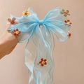 Barrette nœud en ruban bleu clair avec petites fleurs en feutrine pour filles - Bleu Avec Petites Fleurs Ruban