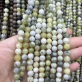 Mischung aus grünen und weißen Natursteinperlen für DIY-Handgefertigte Schmuckarmbänder - Blumenjade A237 / 4mm (ca. 88 Perlen)