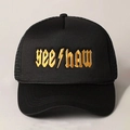 Schwarze Y2K Trucker Cap mit goldener YEE-HAW Stickerei und atmungsaktivem Mesh-Netz - Schwarz
