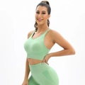 Mintgroene naadloze yogaset met ademende sportbeha en legging met hoge taille voor dames - S / Muntgroen