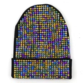Dettaglio di strass colorati su un berretto nero in maglia con texture di alta qualità - L (58-60 cm) Elastico / Nero (Disposizione di Strass Colorati)