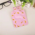 Mini bolsa de agua caliente de silicona rosa con patrón de plátano y textura suave - Plátano