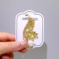 Elegant gold leaf brooch with yellow marquise crystals and a round white pearl - Yellow Crystal Leaf
