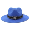Dettaglio cappello in paglia blu con nastro etnico e teschio di toro in metallo - M (56-58cm) / Blu Zaffiro