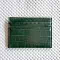 Slim dark green crocodile pattern leather card holder with multiple horizontal slots - Green Crocodile Pattern