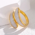 Gold Pearl White Streamline Style (JR285)