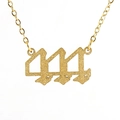 Goldene Halskette mit glitzerndem mattiertem Anhänger Nummer 444 und feiner O-Kette - Nummer 444