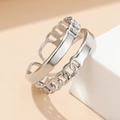 Anillo doble de acero inoxidable plateado con banda lisa y diseño de cadena - Color Acero