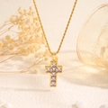 Collier croix doré en acier inoxydable avec zircons clairs sur une chaîne torsadée - Style 3-Chaîne de Corde Classique