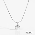 Collier minimaliste en acier inoxydable argenté avec un pendentif pomme 3D chic - Collier Pomme Argenté (PD1582)