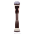 Brocha de maquillaje doble con cerdas sintéticas densas y mango de metal bronce liso - Base Plana + Contorno (Doble Extremo Metal Marrón)