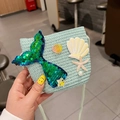 Detail of blue straw girls crossbody bag with mermaid tail shell and pearl charms - 14*14cm / Zipper Mermaid Tail - Blue Bag