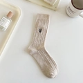 Chaussettes beige en maille torsadée avec broderie lettre S et texture coton doux - 35-40 / Couleur Avoine