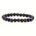 Detailansicht der Tigerauge-Perlen und schwarzen Lavasteinperlen am elastischen Armband - Lavastein + Mattschwarz + Violettes Tigerauge