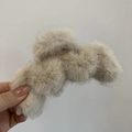 Furry cream-colored hair claw clip with plush texture for elegant autumn hairstyles - Off-white