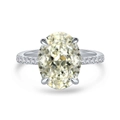 Luxury S925 sterling silver ring featuring a large oval cut pale yellow gemstone - Silver/Champagne
