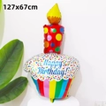 Ballon géant en aluminium cupcake coloré pour anniversaire, taille 127x67cm - Gâteau aux bougies rayé coloré