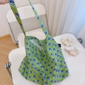 Detail of floral cotton tote bag in green with purple patterns and long handle - Oz (Green Base Purple Floral)